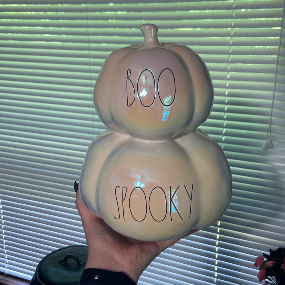 Rae Dunn iridescent Halloween pumpkin stacker
